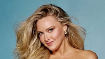 Camille Kostek Shares Surprise Over 2019 SI Swimsuit Cover Reveal