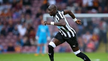 BRADFORD, ENGLAND - JULY 26: Mohamed Diame of Newcastle United during a pre-season friendly match between Bradford City and Newcastle United at Northern Commercials Stadium on July 26, 2017 in Bradford, England. (Photo by Alex Livesey/Getty Images)