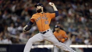 Oct 6, 2015; Bronx, NY, USA; Houston Astros starting pitcher Dallas Keuchel (60) throws against the New York Yankees during the first inning in the American League Wild Card playoff baseball game at Yankee Stadium. Mandatory Credit: Adam Hunger-USA TODAY Sports