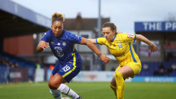 KINGSTON UPON THAMES, ENGLAND - NOVEMBER 21: Lauren James of Chelsea battles for possession with Rebecca Holloway of Birmingham City during the Barclays FA Women's Super League match between Chelsea Women and Birmingham City Women at Kingsmeadow on November 21, 2021 in Kingston upon Thames, England. (Photo by Clive Rose/Getty Images)