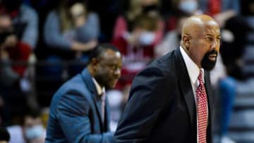 Indiana head coach Mike Woodson watches his team during the first half of the Indiana versus Minnesota men's basketball game at Simon Skjodt Assembly Hall on Sunday, Jan. 9, 2022.Iu Mu Bb 1h Woodson 1