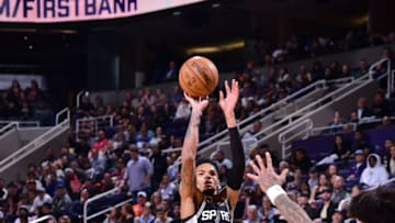 PHOENIX, AZ - JANUARY 20: Dejounte Murray #5 of the San Antonio Spurs shoots the ball during a game against the Phoenix Suns on January 20, 2020 at Talking Stick Resort Arena in Phoenix, Arizona. NOTE TO USER: User expressly acknowledges and agrees that, by downloading and or using this photograph, user is consenting to the terms and conditions of the Getty Images License Agreement. Mandatory Copyright Notice: Copyright 2020 NBAE (Photo by Michael Gonzales/NBAE via Getty Images)