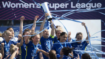 Chelsea captain Magdalena Eriksson lifts the WSL trophy (Photo by Visionhaus/Getty Images)