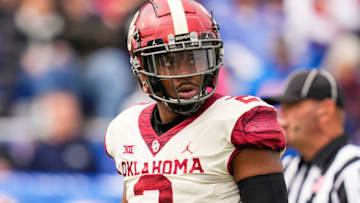 Oct 23, 2021; Lawrence, Kansas, USA; Oklahoma Sooners linebacker David Ugwoegbu (2) looks to the sideline during the second half against the Kansas Jayhawks at David Booth Kansas Memorial Stadium. Mandatory Credit: Jay Biggerstaff-USA TODAY Sports