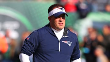 EAST RUTHERFORD, NJ - NOVEMBER 25: New England Patriots Offensive coordinator/quarterbacks coach Josh McDaniels prior to the National Football League game between the New England Patriots and the New York Jets on November 25, 2018 at MetLife Stadium in East Rutherford, NJ. (Photo by Rich Graessle/Icon Sportswire via Getty Images)