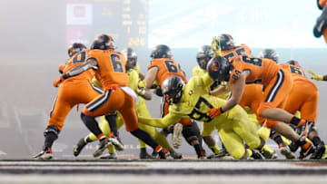 Oregon State Beavers vs. Oregon Ducks. (Soobum Im-USA TODAY Sports)