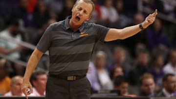 PHOENIX, ARIZONA - DECEMBER 09: Head coach Rick Barnes of the Tennessee Volunteers reacts during the second half of the game against the Gonzaga Bulldogs at Talking Stick Resort Arena on December 9, 2018 in Phoenix, Arizona. The Volunteers defeated the Bulldogs 76-73. (Photo by Christian Petersen/Getty Images)