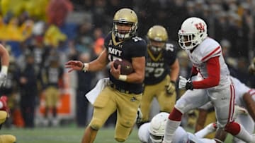 Oct 8, 2016; Annapolis, MD, USA; Navy Midshipmen quarterback Will Worth (15) runs during the first quarter against the Houston Cougars at Navy Marine Corps Memorial Stadium. Mandatory Credit: Tommy Gilligan-USA TODAY Sports