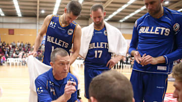 TRARALGON, AUSTRALIA - SEPTEMBER 09: Andrej Lemanis, coach of the Brisbane Bullets speaks to his team during a quarter time break during the 2017 NBL Blitz pre-season match between the Brisbane Bullets and the Adelaide 36ers at Traralgon Basketball Centre on September 9, 2017 in Traralgon, Australia. (Photo by Scott Barbour/Getty Images)