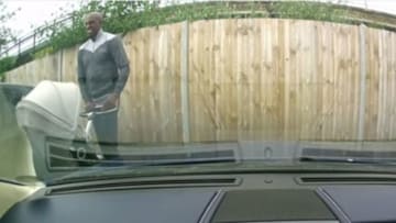 London Man Caught On Dashcam Keying Aston Martin V8 Vantage