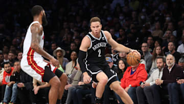 NEW YORK, NEW YORK - OCTOBER 27: Blake Griffin #2 of the Brooklyn Nets drives against the Miami Heat during their game at Barclays Center on October 27, 2021 in New York City. NOTE TO USER: User expressly acknowledges and agrees that, by downloading and or using this photograph, User is consenting to the terms and conditions of the Getty Images License Agreement. (Photo by Al Bello/Getty Images)
