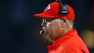Aug 15, 2015; Glendale, AZ, USA; Kansas City Chiefs head coach Andy Reid against the Arizona Cardinals in a preseason NFL football game at University of Phoenix Stadium. Mandatory Credit: Mark J. Rebilas-USA TODAY Sports