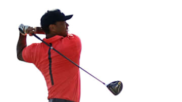 NASSAU, BAHAMAS - DECEMBER 03: Tiger Woods of the United States hits his tee shot on the 18th hole during the final round of the Hero World Challenge at Albany, Bahamas on December 3, 2017 in Nassau, Bahamas. (Photo by Mike Ehrmann/Getty Images)