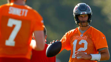 TAMPA, FLORIDA - AUGUST 13: Tom Brady #12 of the Tampa Bay Buccaneers works out during training camp at AdventHealth Training Center on August 13, 2020 in Tampa, Florida. (Photo by Mike Ehrmann/Getty Images)