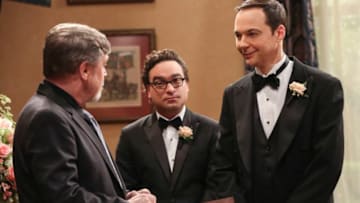LOS ANGELES - APRIL 23: "The Bow Tie Asymmetry" - Pictured: Mark Hamill (Himself), Leonard Hofstadter (Johnny Galecki) and Sheldon Cooper (Jim Parsons). When Amy's parents and Sheldon's family arrive for the wedding, everybody is focused on making sure all goes according to plan -- everyone except the bride and groom, on the 11th season finale of THE BIG BANG THEORY, Thursday, May 10 (8:00-8:31 PM, ET/PT) on the CBS Television Network. (Photo by Michael Yarish/CBS via Getty Images)