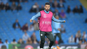 MANCHESTER, ENGLAND - SEPTEMBER 26: Sergio Aguero of Manchester City warms up prior to the UEFA Champions League Group F match between Manchester City and Shakhtar Donetsk at Etihad Stadium on September 26, 2017 in Manchester, United Kingdom. (Photo by Laurence Griffiths/Getty Images)