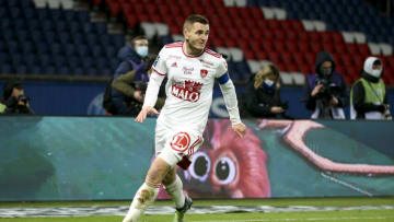 PARIS, FRANCE - JANUARY 15: Brendan Chardonnet of Brest during the Ligue 1 Uber Eats's game between Paris Saint-Germain (PSG) and Stade Brestois 29 (Brest) at Parc des Princes stadium on January 15, 2022 in Paris, France. (Photo by John Berry/Getty Images)