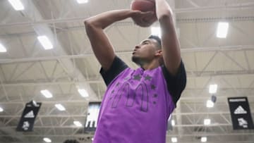 MARIETTA, GA - MARCH 25: Isaiah Mobley warms up before the 2019 Powerade Jam Fest on March 25, 2019 in Marietta, Georgia. (Photo by Patrick Smith/Getty Images for Powerade)