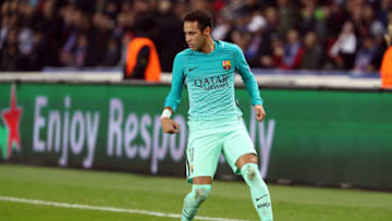 PARIS, FRANCE - FEBRUARY 14: Neymar of Barcelona FC during the UEFA Champions League Round of 16 first leg match between Paris Saint-Germain and FC Barcelona at Parc des Princes on February 14, 2017 in Paris, France. (Photo by Antoine Gyori/Getty Images)