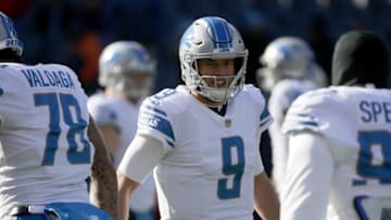 Quarterback Matthew Stafford #9 of the Detroit Lions warms up prior to the game against the Chicago Bears at Soldier Field on November 19, 2017 in Chicago, Illinois. (Photo by Jonathan Daniel/Getty Images)