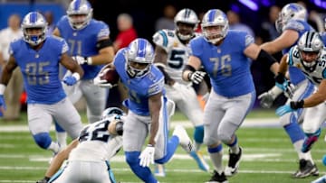 DETROIT, MI - OCTOBER 08: Running back Ameer Abdullah #21 picks up yardage against the Carolina Panthers during the first quarter at Ford Field on October 8, 2017 in Detroit, Michigan. (Photo by Gregory Shamus/Getty Images)