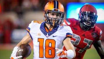 LINCOLN, NE - SEPTEMPER 27: Wide receiver Mike Dudek