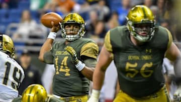 Nov 12, 2016; San Antonio, TX, USA; Notre Dame Fighting Irish quarterback DeShone Kizer (14) throws a pass in the second quarter against the Army Black Knights at the Alamodome. Mandatory Credit: Matt Cashore-USA TODAY Sports