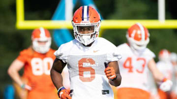 Clemson linebacker Mike Jones Jr. (6) practices at the Allen N. Reeves Football Complex August 2, 2019.Ss Clemson 2019 08 021825