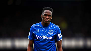 LIVERPOOL, ENGLAND - OCTOBER 19: Yerry Mina of Everton during the Premier League match between Everton FC and West Ham United at Goodison Park on October 19, 2019 in Liverpool, United Kingdom. (Photo by Robbie Jay Barratt - AMA/Getty Images)