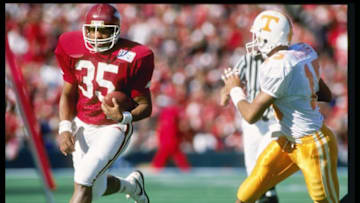 1 Jan 1990: Running back James Rouse of the Arkansas Razorbacks runs down the field during the Cotton Bowl against the Tennessee Volunteers in Dallas, Texas. Tennessee won the game 31-27. Mandatory Credit: Joe Patronite /Allsport