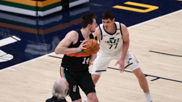 Ersan Ilyasova Mandatory Credit: Chris Nicoll-USA TODAY Sports