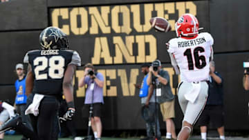 Auburn football wide receiver Demetris Robertson (16) pulls in a catch for the team's first touchdown against Vanderbilt during the first half at Vanderbilt Stadium in Nashville, Tenn., Saturday, Aug. 31, 2019.