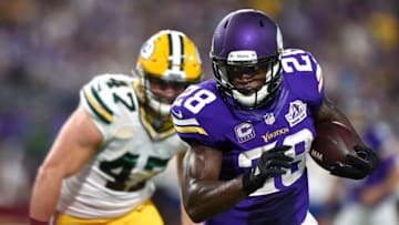 MINNEAPOLIS, MN - SEPTEMBER 18: Adrian Peterson