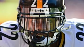 Oct 12, 2014; Cleveland, OH, USA; Pittsburgh Steelers cornerback William Gay (22) warms up prior to the game against the Cleveland Browns at FirstEnergy Stadium. Mandatory Credit: Andrew Weber-USA TODAY Sports