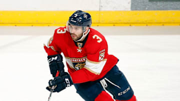 SUNRISE, FL - APRIL 8: Keith Yandle. (Photo by Eliot J. Schechter/NHLI via Getty Images)
