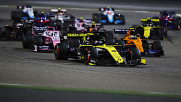 BAHRAIN, BAHRAIN - MARCH 31: Daniel Ricciardo of Australia driving the (3) Renault Sport Formula One Team RS19 on track during the F1 Grand Prix of Bahrain at Bahrain International Circuit on March 31, 2019 in Bahrain, Bahrain. (Photo by Mark Thompson/Getty Images)