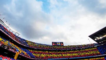 BARCELONA, SPAIN - DECEMBER 03: General view of the grand stands is seen as the team enter the pitch prior to the La Liga match between FC Barcelona and Real Madrid CF at Camp Nou stadium on December 03, 2016 in Barcelona, Spain. (Photo by Vladimir Rys Photography/Getty Images)