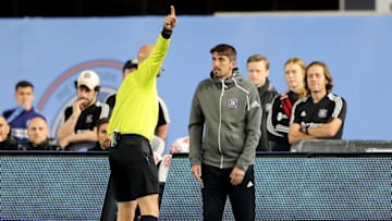 NEW YORK, NEW YORK - APRIL 24: Head coach Veljko Paunovic of the Chicago Fire is thrown out by referee Robert Sibiga threw him out of the game in the second half against the New York City FC at Yankee Stadium on April 24, 2019 in the Bronx borough of New York City.The New York City FC defeated the Chicago Fire 1-0. (Photo by Elsa/Getty Images)
