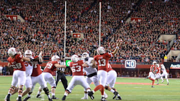 LINCOLN, NE - OCTOBER 07: Quarterback Tanner Lee