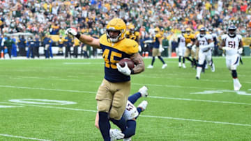 GREEN BAY, WISCONSIN - SEPTEMBER 22: Danny Vitale #45 of the Green Bay Packers is brought down by Josey Jewell #47 of the Denver Broncos during the second half at Lambeau Field on September 22, 2019 in Green Bay, Wisconsin. (Photo by Stacy Revere/Getty Images)