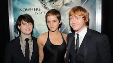 NEW YORK - NOVEMBER 15: (L-R) Actors Daniel Radcliffe; Emma Watson and Rupert Grint attend the premiere of "Harry Potter and the Deathly Hallows - Part 1" at Alice Tully Hall on November 15, 2010 in New York City. (Photo by Stephen Lovekin/Getty Images)