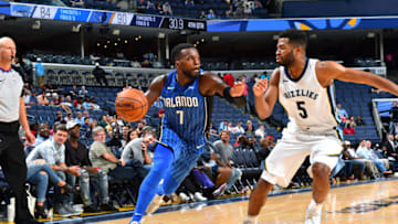 MEMPHIS, TN - OCTOBER 2: Shelvin Mack #7 of the Orlando Magic handles the ball against Andrew Harrison #5 of the Memphis Grizzlies during a preseason game on October 2, 2017 at FedExForum in Memphis, Tennessee. NOTE TO USER: User expressly acknowledges and agrees that, by downloading and or using this photograph, User is consenting to the terms and conditions of the Getty Images License Agreement. Mandatory Copyright Notice: Copyright 2017 NBAE (Photo by Jesse D. Garrabrant/NBAE via Getty Images)