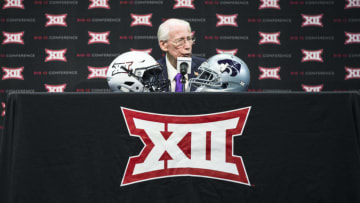 FRISCO, TX - JULY 17: Kansas State Wildcats head coach Bill Snyder speaks at a press conference during the Big 12 Media days on July 17, 2018 at the Ford Center at The Star in Frisco, Texas. (Photo by Matthew Pearce/Icon Sportswire via Getty Images)