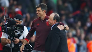 SOUTHAMPTON, ENGLAND - OCTOBER 15: Mauricio Pellegrino, Manager of Southampton and Rafael Benitez, Manager of Newcastle United embrace at full time the Premier League match between Southampton and Newcastle United at St Mary's Stadium on October 15, 2017 in Southampton, England. (Photo by Julian Finney/Getty Images)