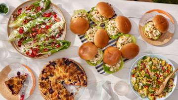 Blue Apron Summer Crab Picnic, photo provided by Blue Apron