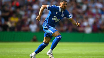 BIRMINGHAM, ENGLAND - AUGUST 20: Arnaut Danjuma of Everton in action during the Premier League match between Aston Villa and Everton FC at Villa Park on August 20, 2023 in Birmingham, England. (Photo by Clive Mason/Getty Images)