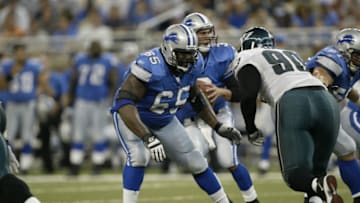 Damien Woody. The Philadelphia Eagles defeated the Detroit Lions 30-13 at Ford Field in Detroit, MI, Sunday, September 26, 2004. (Photo by Drew Hallowell/Getty Images)