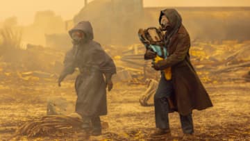 - Fear the Walking Dead _ Season 7, Episode 2 - Photo Credit: Lauren "Lo" Smith/AMC