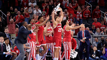 INDIANAPOLIS, INDIANA - MARCH 10: Indiana Hoosiers players react after a play in the game against the Michigan Wolverines during the Big Ten Tournament at Gainbridge Fieldhouse on March 10, 2022 in Indianapolis, Indiana. (Photo by Justin Casterline/Getty Images)
