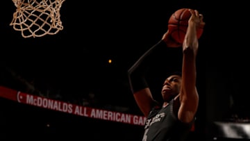 ATLANTA, GA - MARCH 28: RJ Barrett #6 of Montverde Academy dunks during the 2018 McDonald's All American Game at Philips Arena on March 28, 2018 in Atlanta, Georgia. (Photo by Kevin C. Cox/Getty Images)